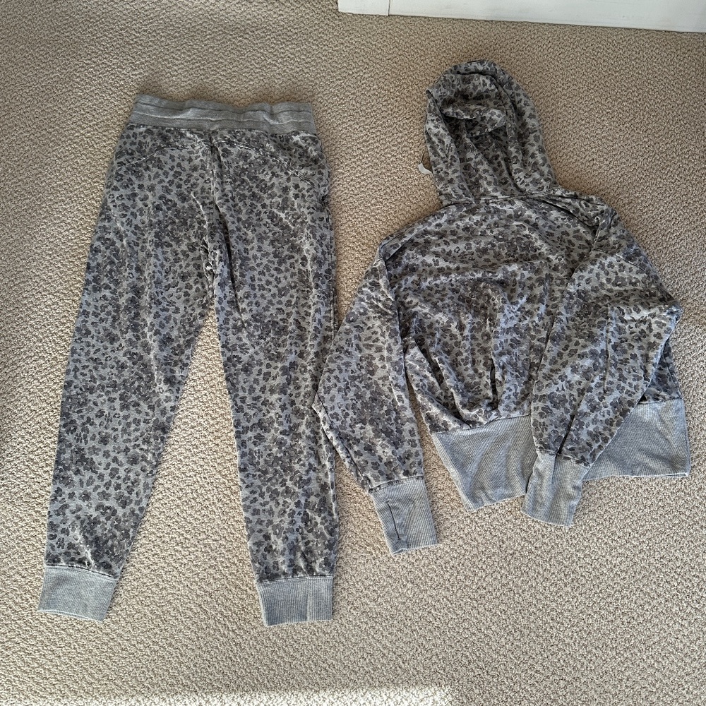 Athleta 2 pieces:  Balance jogger and hoodie, animal print, size Small